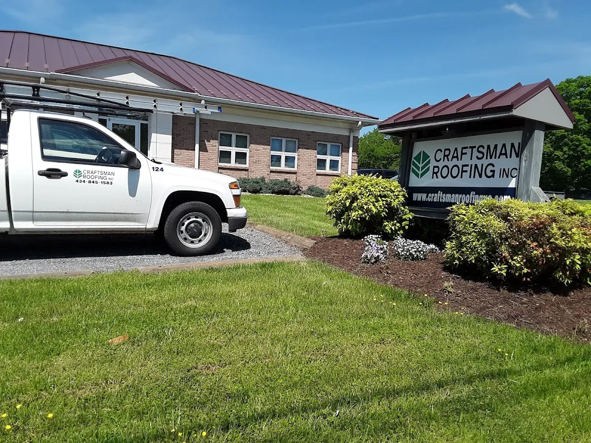 Quality Roof Replacement by experienced craftsmen in Blackberry Countryside